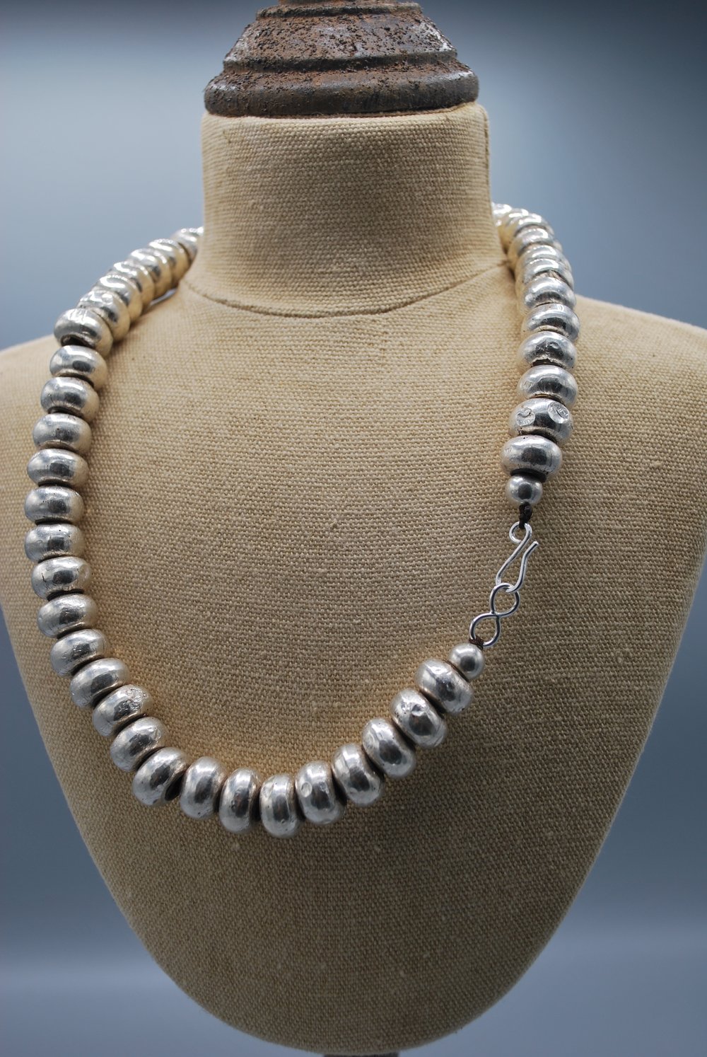 Silver temple bead necklace