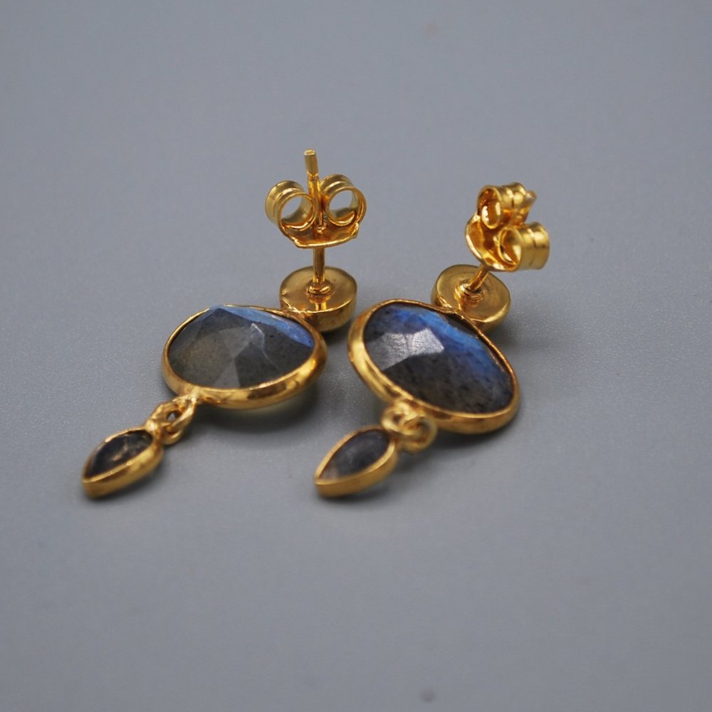 Gold stud, oval gem tiny teardrop - labradorite