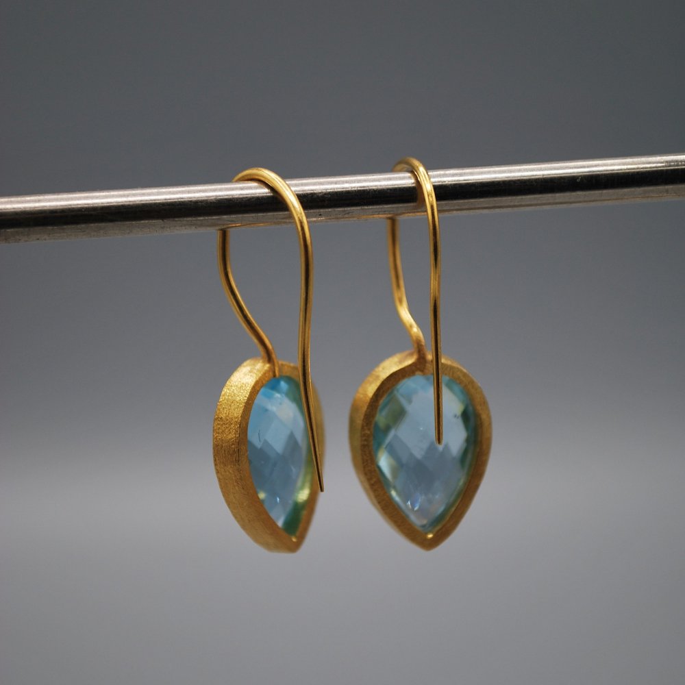 Pear drop gem earrings - blue topaz