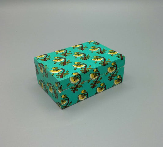 Wooden trinket box - turquoise