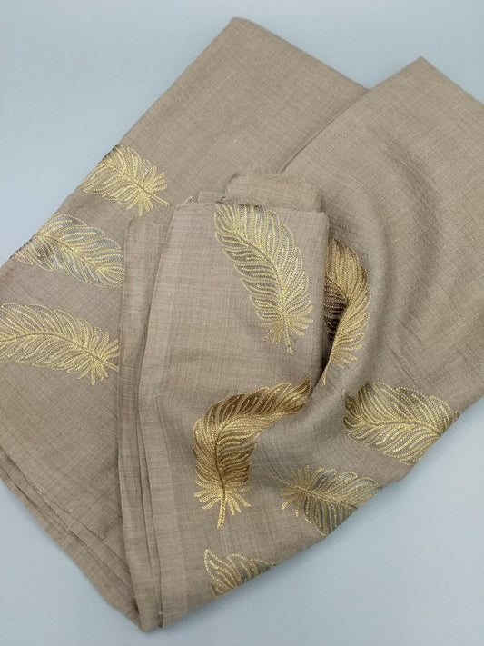 Evening glamour shawl - rich toffee