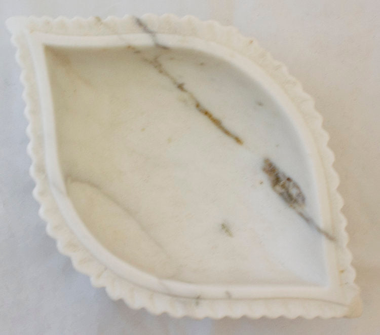 Hand carved marble large leaf bonbon bowl