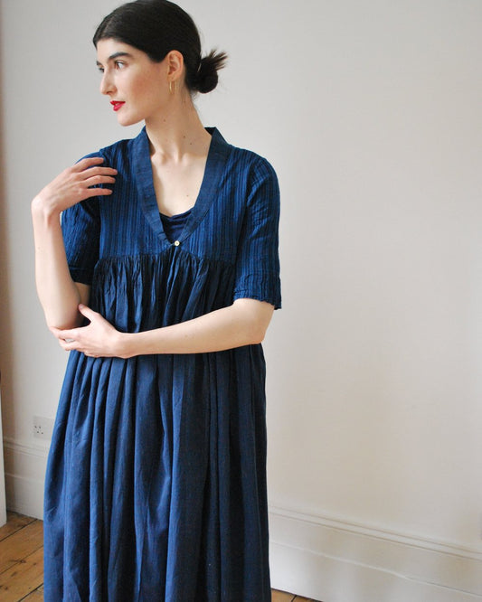 Dziban in indigo