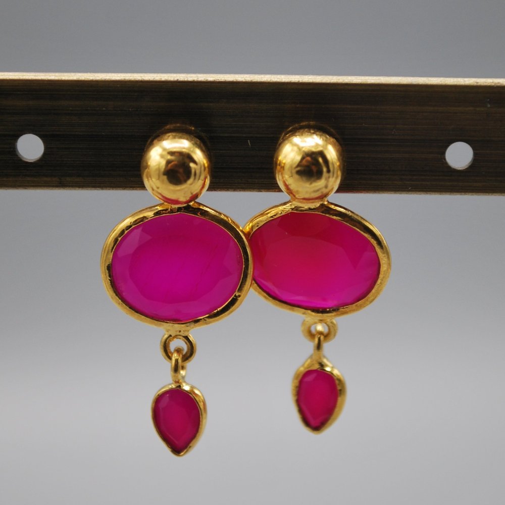 Gold stud, oval gem tiny teardrop - pink rubellite