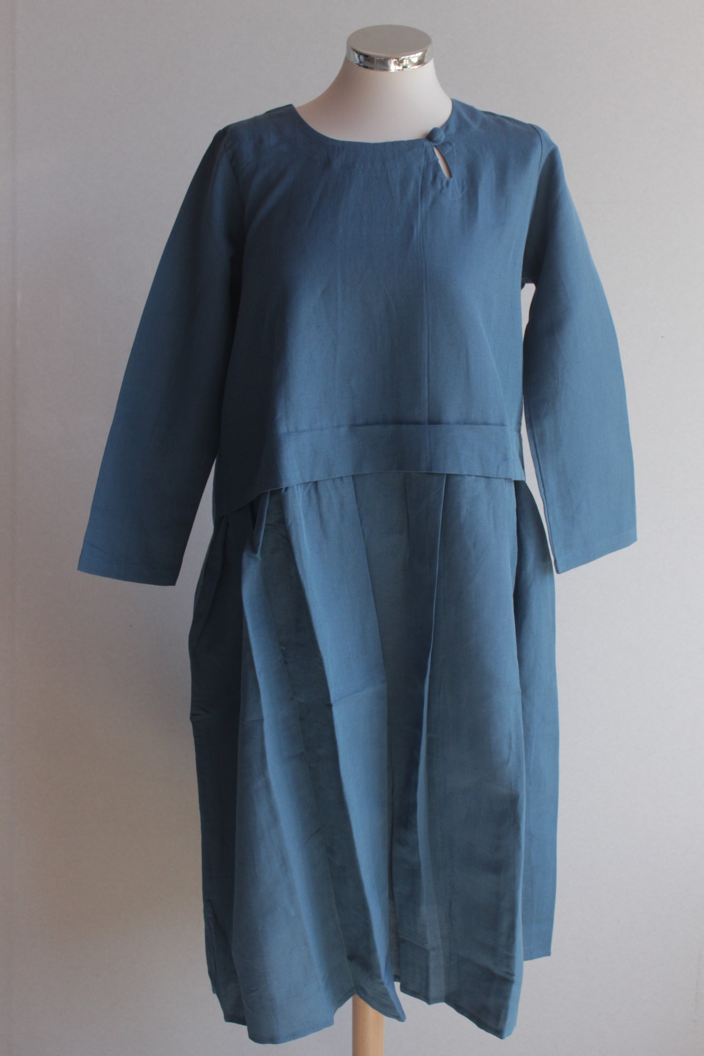 Navy blue deboy linen mix dress