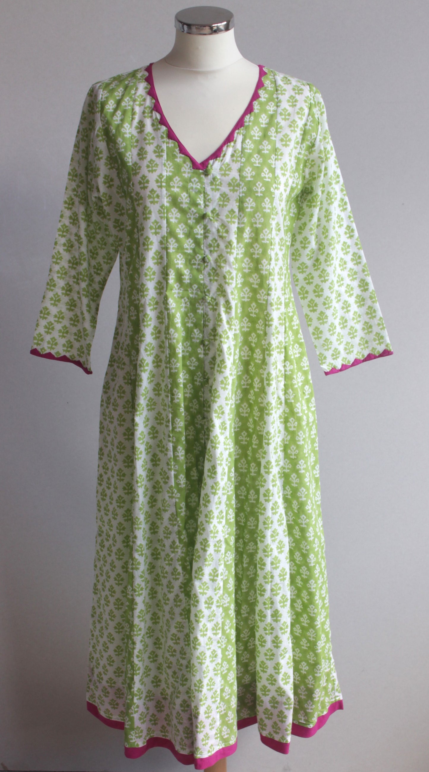 16 panel block print dress - parrot green